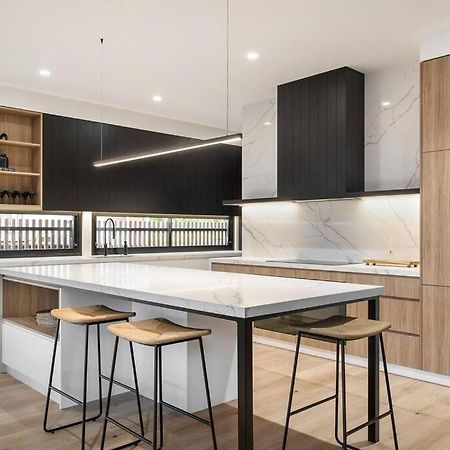 Kirks On Park - Brand New Luxury Home, Great Location Sorrento Exteriér fotografie