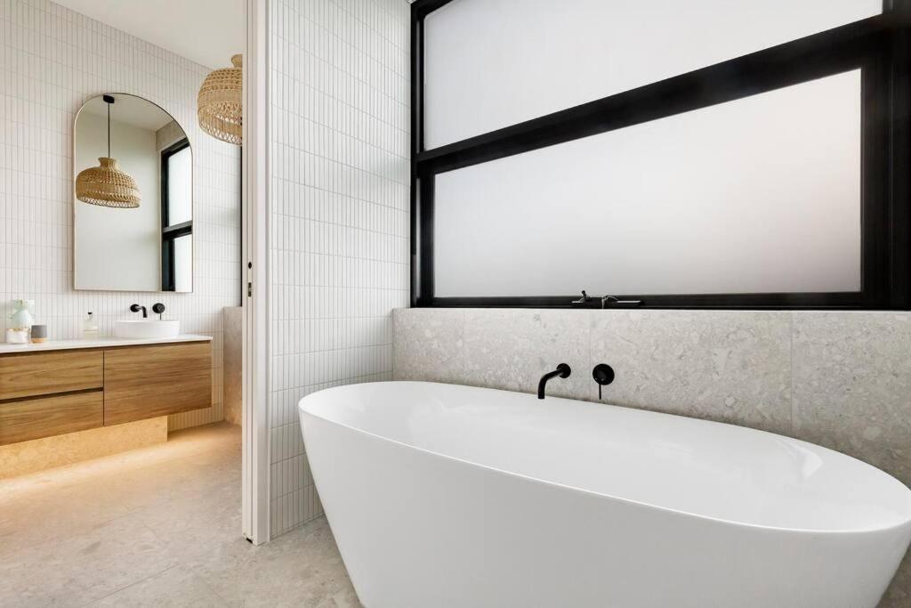 Kirks On Park - Brand New Luxury Home, Great Location Sorrento Exteriér fotografie